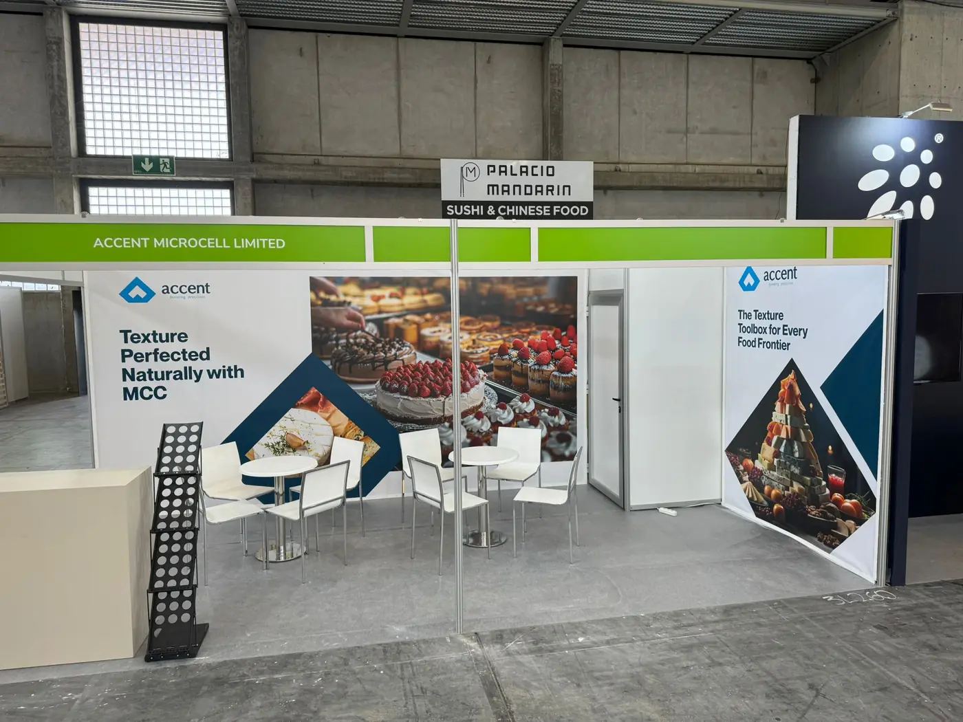 Accent Microcell modular exhibition stand 3L260 at Vitafoods Europe, Fira Barcelona — designed and built by Echo Expo