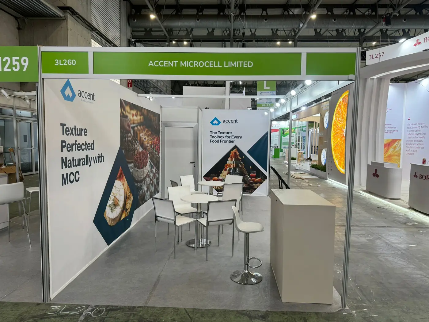 Accent Microcell modular exhibition stand 3L260 at Vitafoods Europe, Fira Barcelona — designed and built by Echo Expo