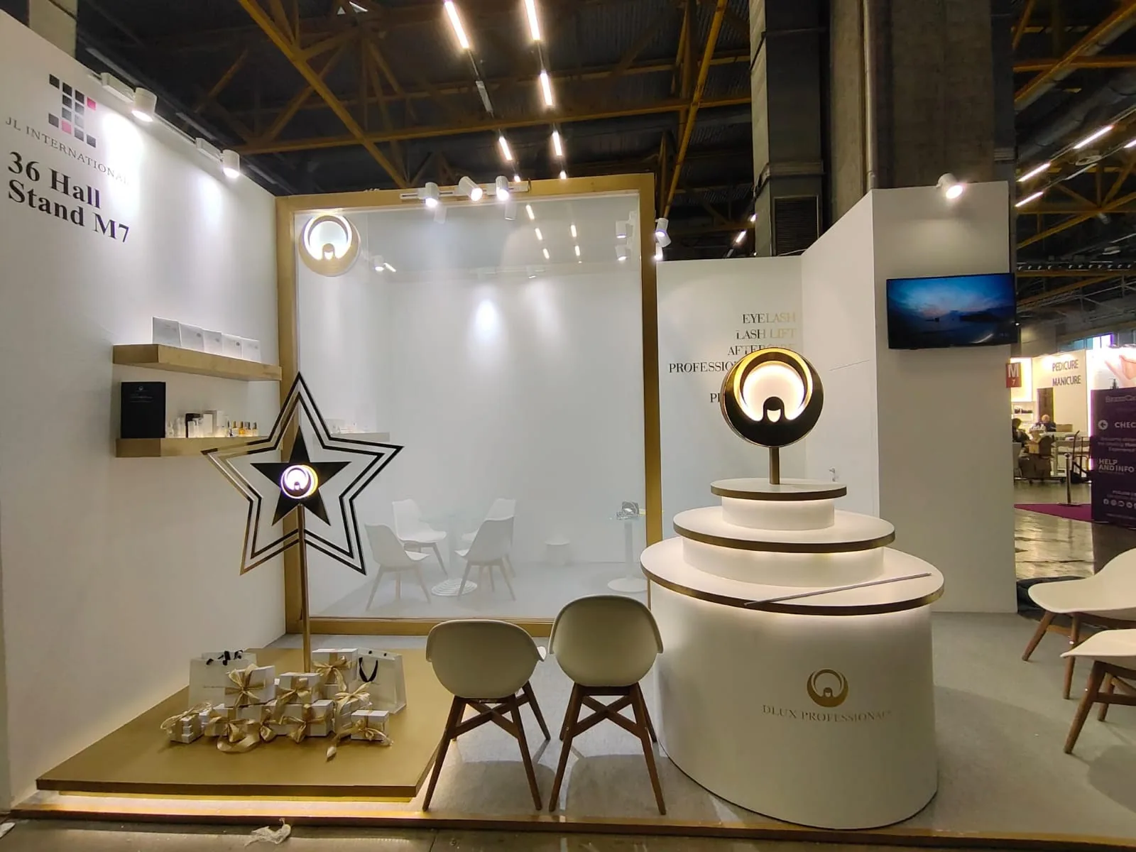 Exhibition stand at Cosmoprof Worldwide Bologna, Bologna Fiere — designed and built by Echo Expo