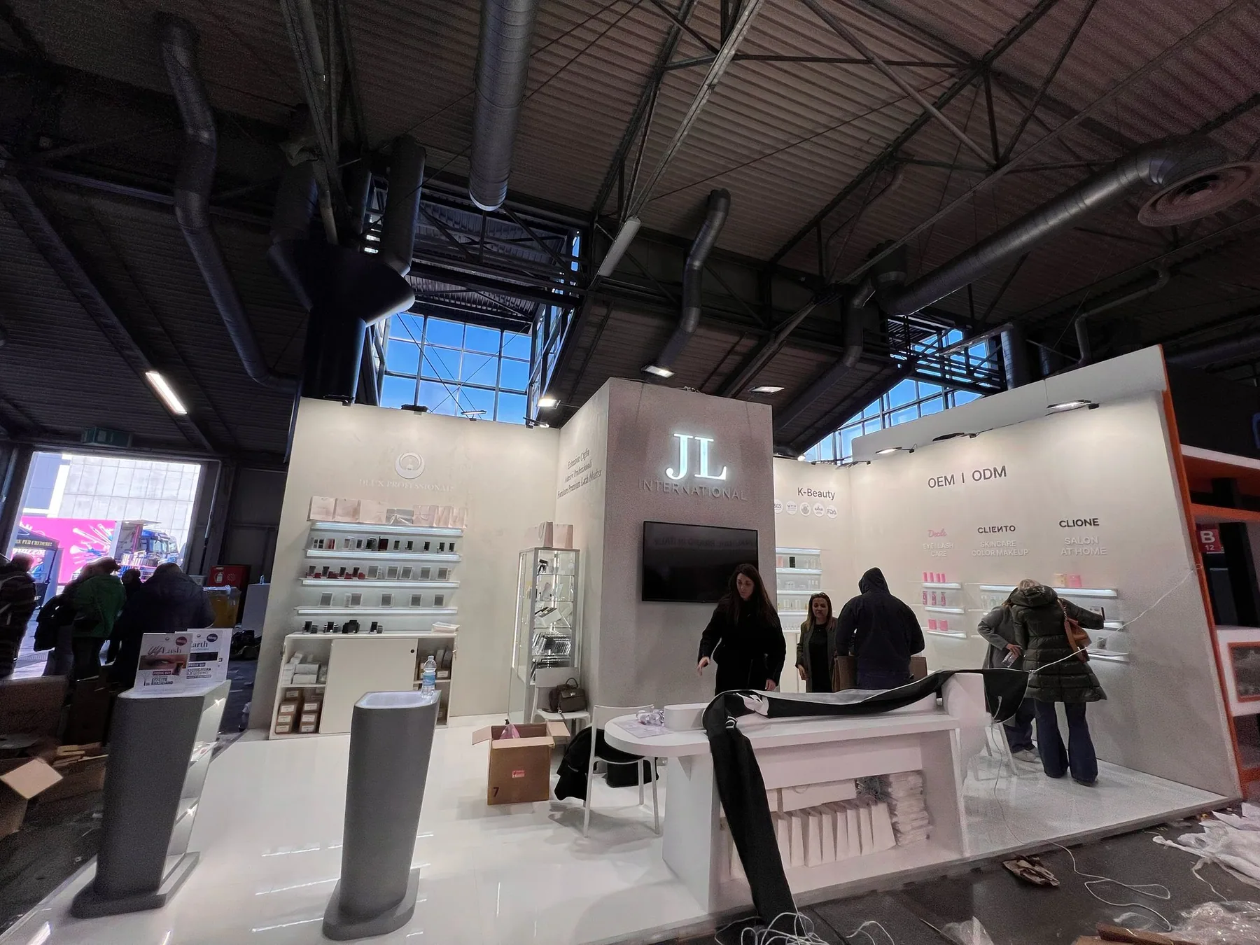 Exhibition stand at Cosmoprof Worldwide Bologna, Bologna Fiere — designed and built by Echo Expo