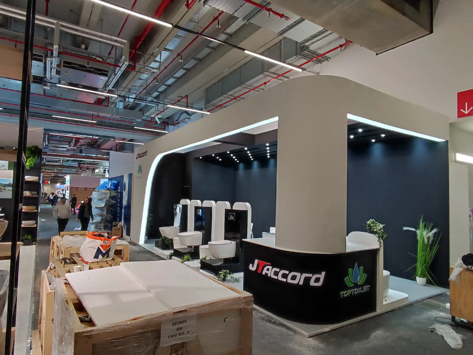 JTAccord and TopToilet sanitaryware exhibition stand build at ISH, Messe Frankfurt — installation by Echo Expo
