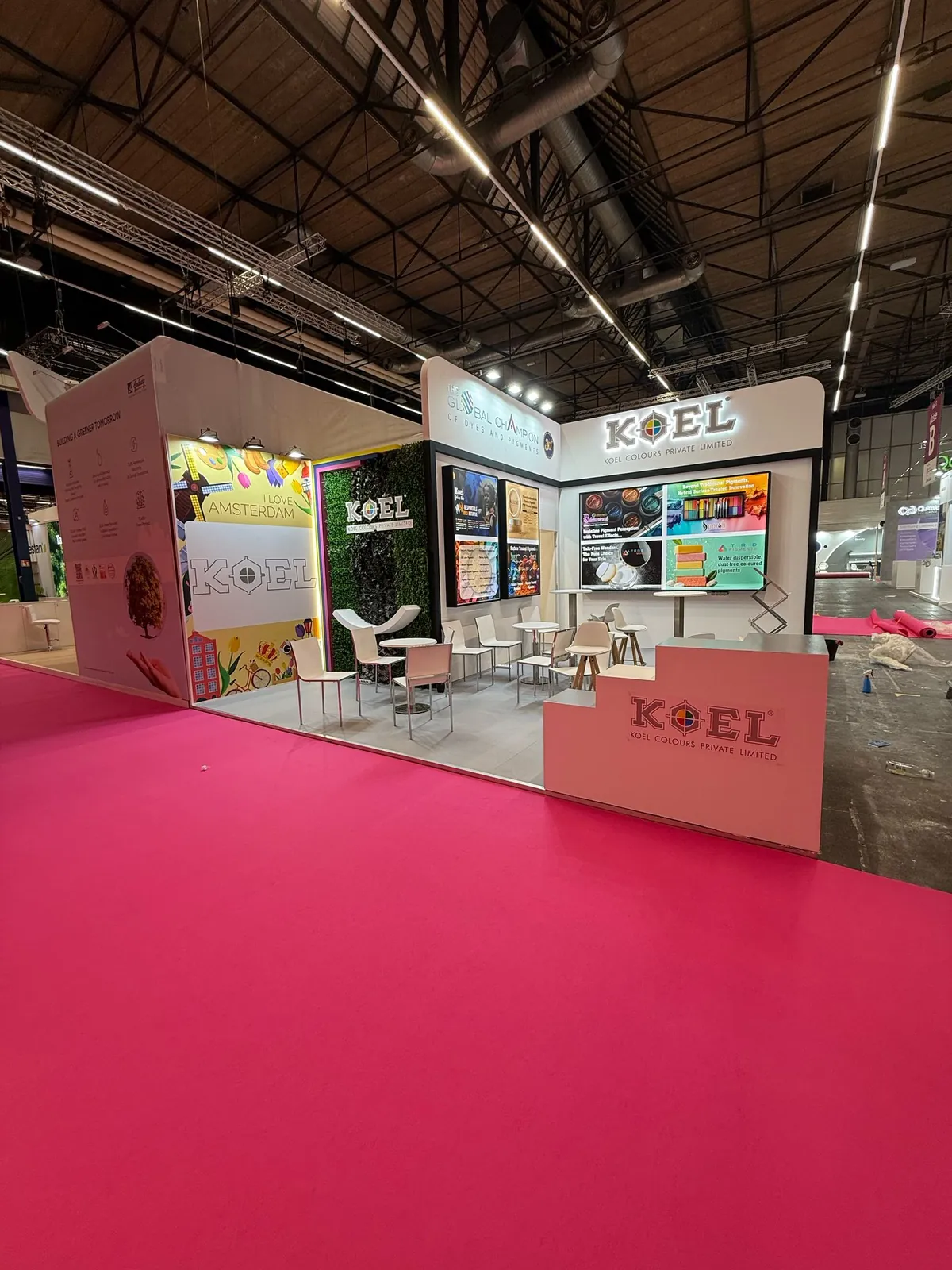 Koel Colours exhibition stand at in-cosmetics Global, Amsterdam — designed and built by Echo Expo