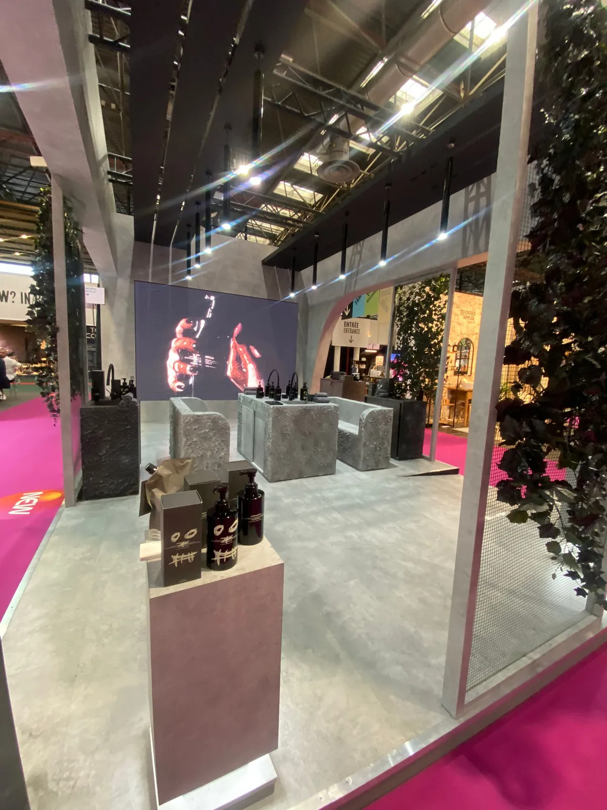 Morris Motley 24 sqm exhibition stand at Maison & Objet, Paris — designed and built by Echo Expo (view 2)